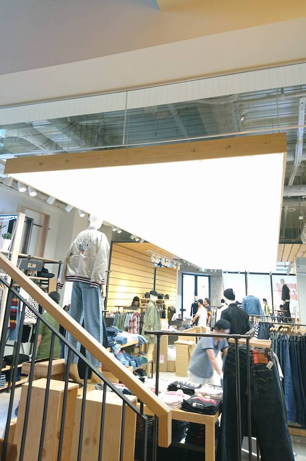 012_shinsaibashiLevis